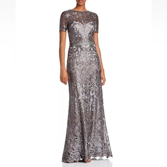 TADASHI SHOJI Gray Short Sleeve Jewel Neck Full-Length Formal Dress - Reemoly